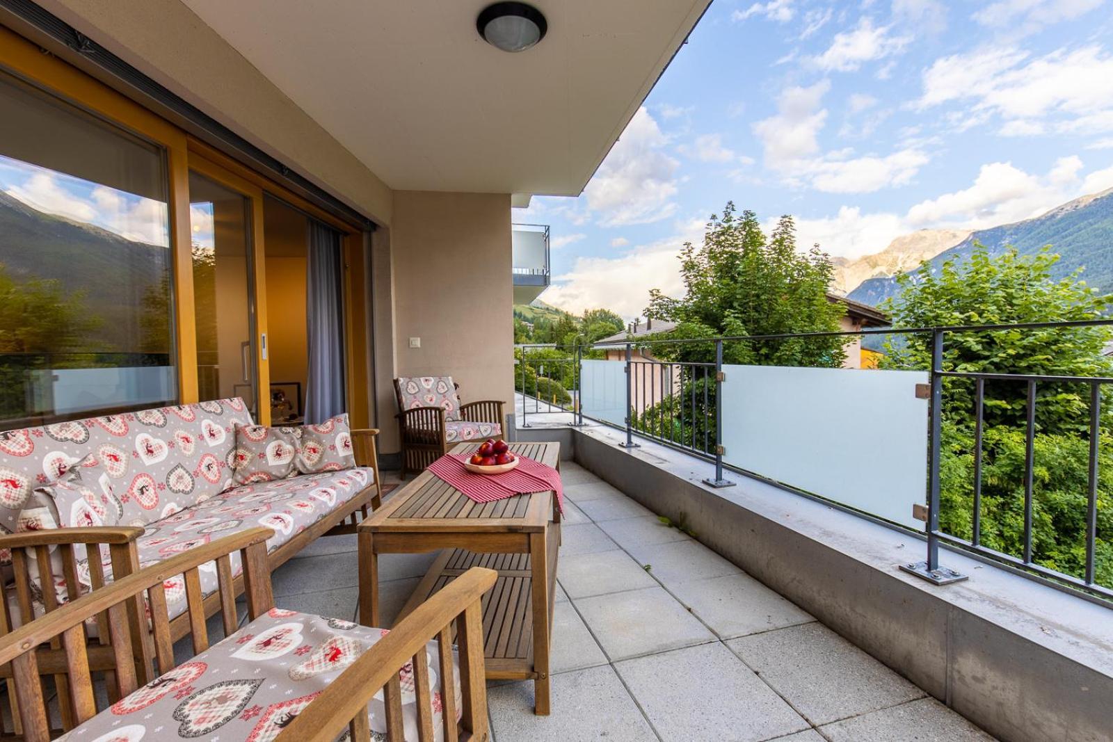 La Stuevetta Apartment Scuol Exterior foto